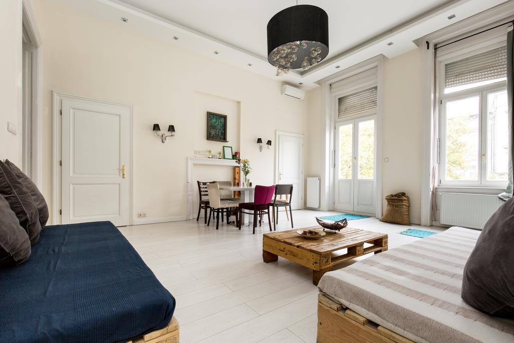 Jozsef63 Apartment Budapest Exterior foto